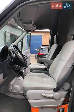 Грузовой фургон Volkswagen Crafter 2009 в 