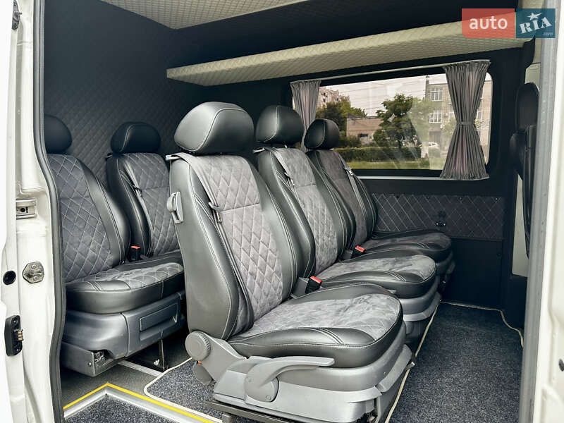 Мікроавтобус Volkswagen Crafter 2017 в Житомирі