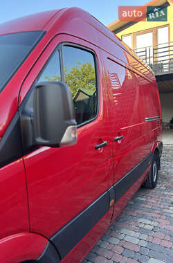 Грузовой фургон Volkswagen Crafter 2013 в 