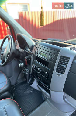 Грузовой фургон Volkswagen Crafter 2013 в 