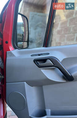 Грузовой фургон Volkswagen Crafter 2013 в 