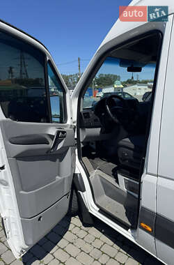 Микроавтобус Volkswagen Crafter 2012 в 