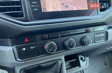 Грузопассажирский фургон Volkswagen Crafter 2021 в 