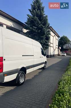 Грузовой фургон Volkswagen Crafter 2015 в 