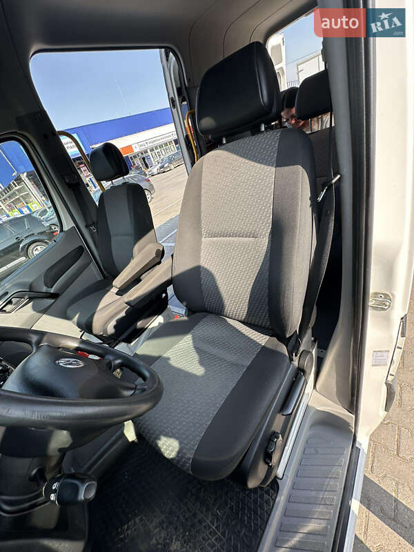 Другие автобусы Volkswagen Crafter 2013 в Черновцах