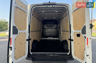 Грузовой фургон Volkswagen Crafter 2021 в 