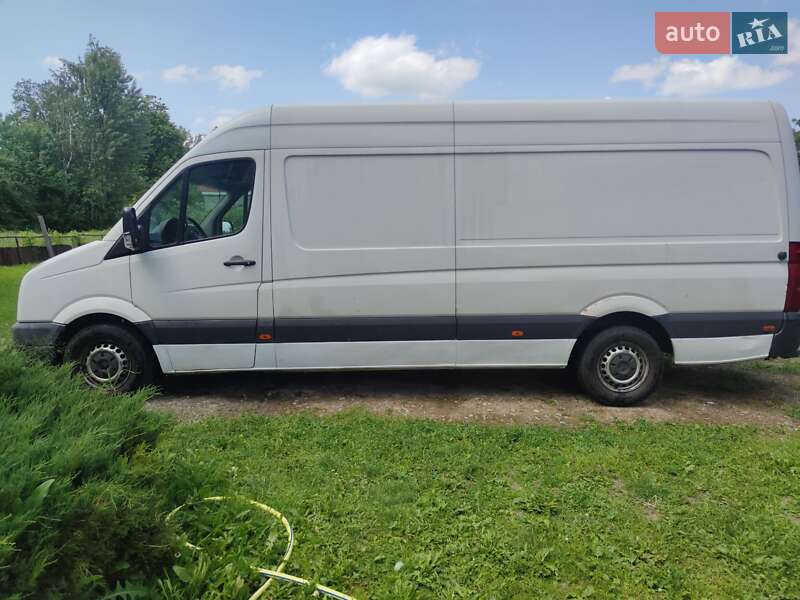 Грузовой фургон Volkswagen Crafter 2012 в Киеве
