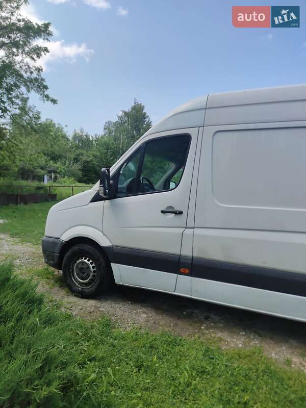 Грузовой фургон Volkswagen Crafter 2012 в Киеве