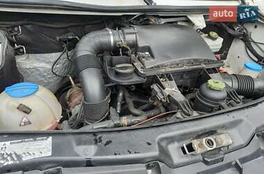 Грузовой фургон Volkswagen Crafter 2012 в 