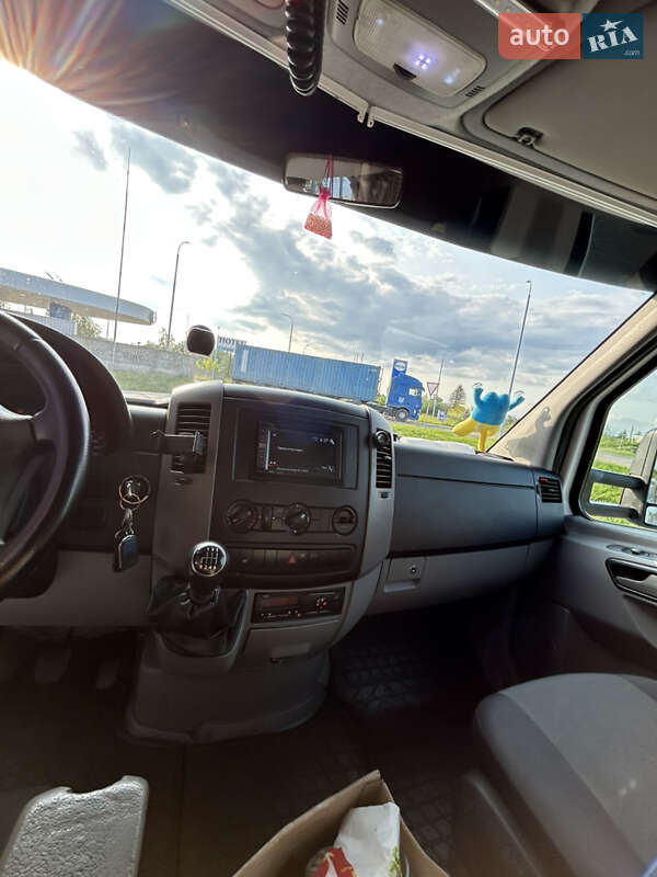 Автовоз Volkswagen Crafter 2012 в Ковелі