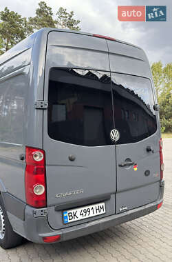 Грузовой фургон Volkswagen Crafter 2016 в 