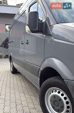 Грузовой фургон Volkswagen Crafter 2016 в 