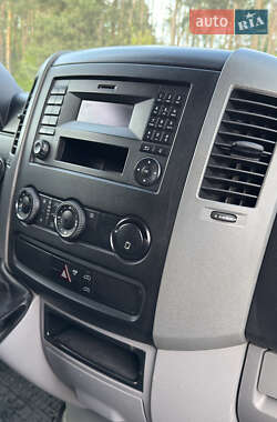 Грузовой фургон Volkswagen Crafter 2016 в 