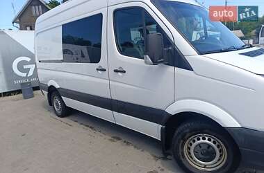 Грузопассажирский фургон Volkswagen Crafter 2015 в Черновцах