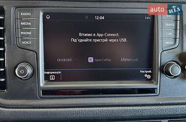 Грузовой фургон Volkswagen Crafter 2019 в 