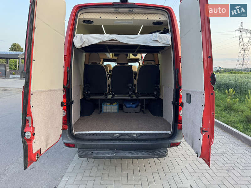 Микроавтобус Volkswagen Crafter 2012 в Олыке