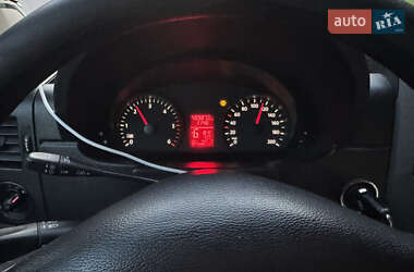 Микроавтобус Volkswagen Crafter 2012 в 