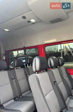 Микроавтобус Volkswagen Crafter 2012 в 