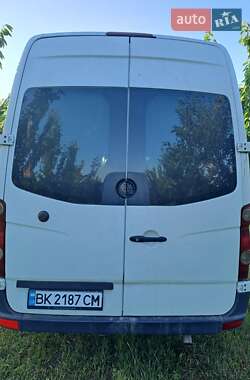 Грузопассажирский фургон Volkswagen Crafter 2007 в 