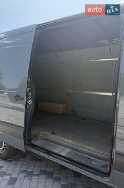 Грузовой фургон Volkswagen Crafter 2016 в 