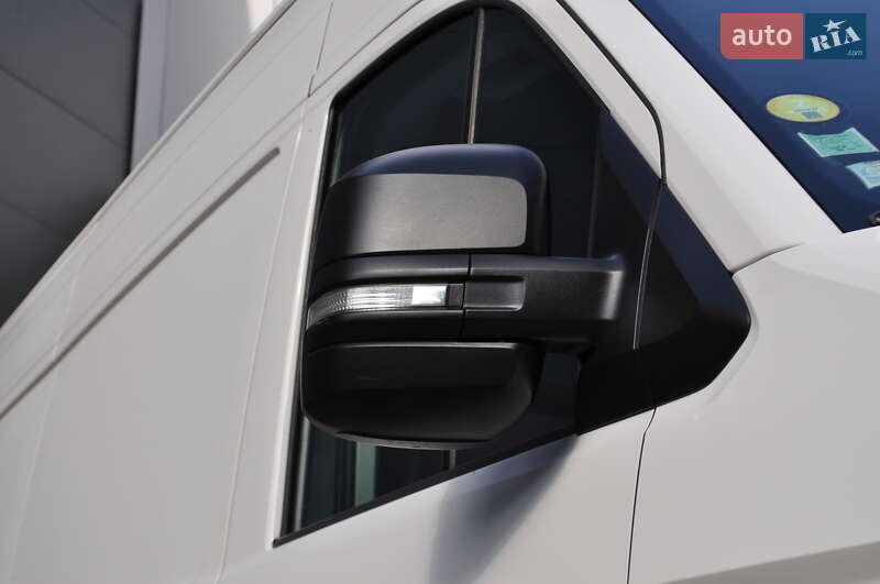 Вантажний фургон Volkswagen Crafter 2020 в Києві