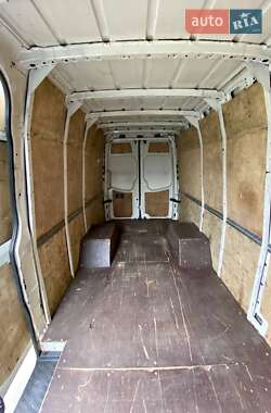 Грузовой фургон Volkswagen Crafter 2007 в 