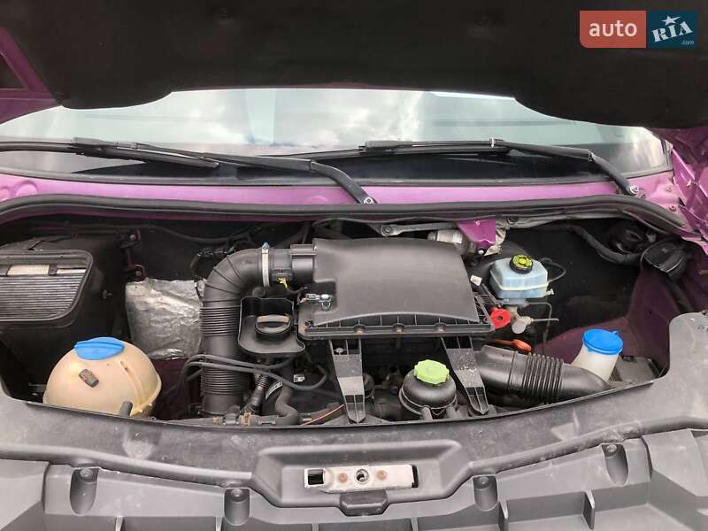 Грузовой фургон Volkswagen Crafter 2013 в Ковеле