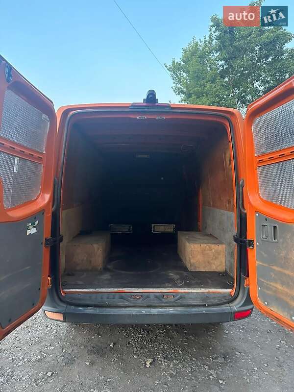 Мікроавтобус Volkswagen Crafter 2013 в Татарбунарах