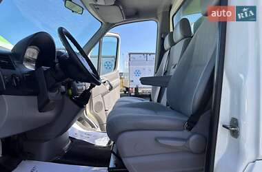 Грузовой фургон Volkswagen Crafter 2012 в 