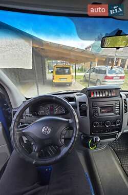 Микроавтобус Volkswagen Crafter 2012 в 