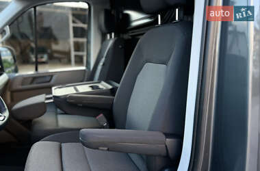 Грузовой фургон Volkswagen Crafter 2020 в 