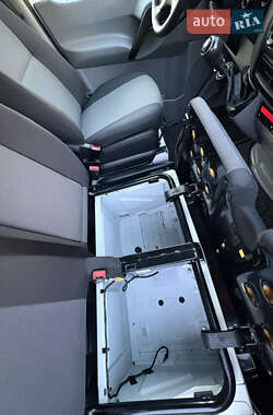 Грузовой фургон Volkswagen Crafter 2016 в 