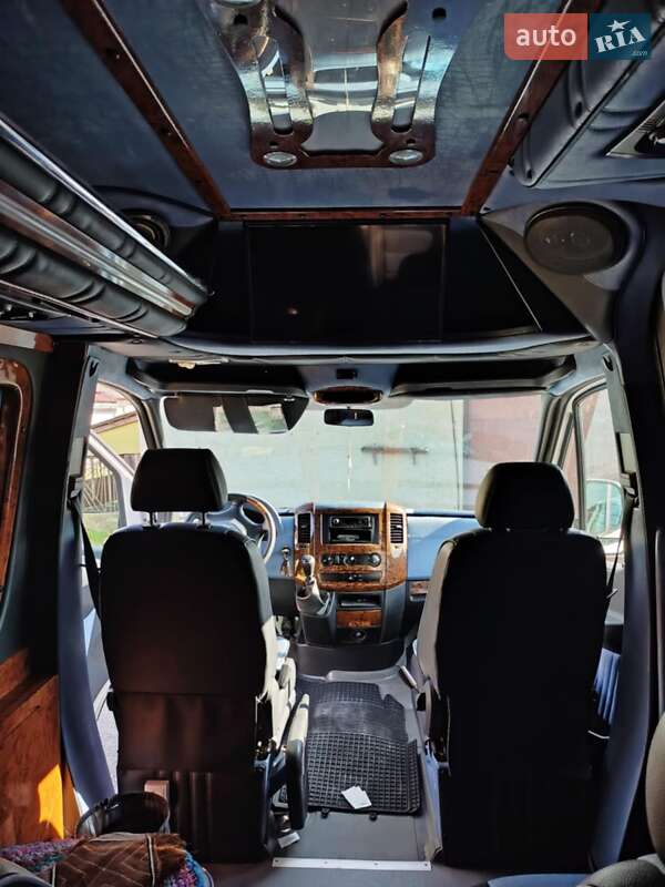 Микроавтобус Volkswagen Crafter 2012 в Мукачево