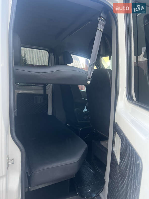 Автовоз Volkswagen Crafter 2013 в Луцке