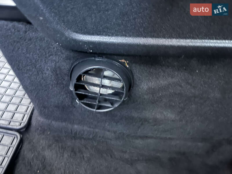 Автовоз Volkswagen Crafter 2013 в Луцке