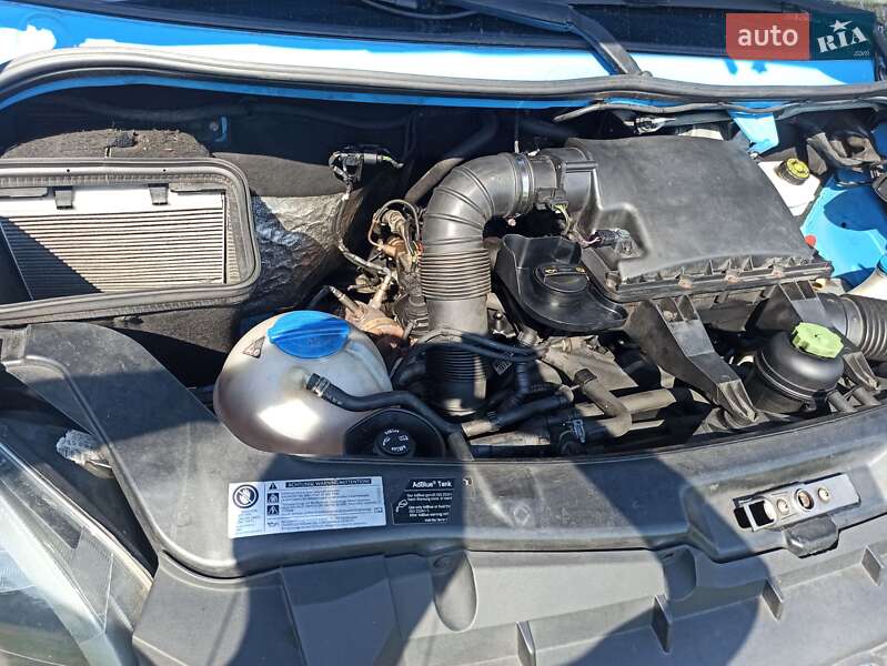 Грузовой фургон Volkswagen Crafter 2016 в Киеве