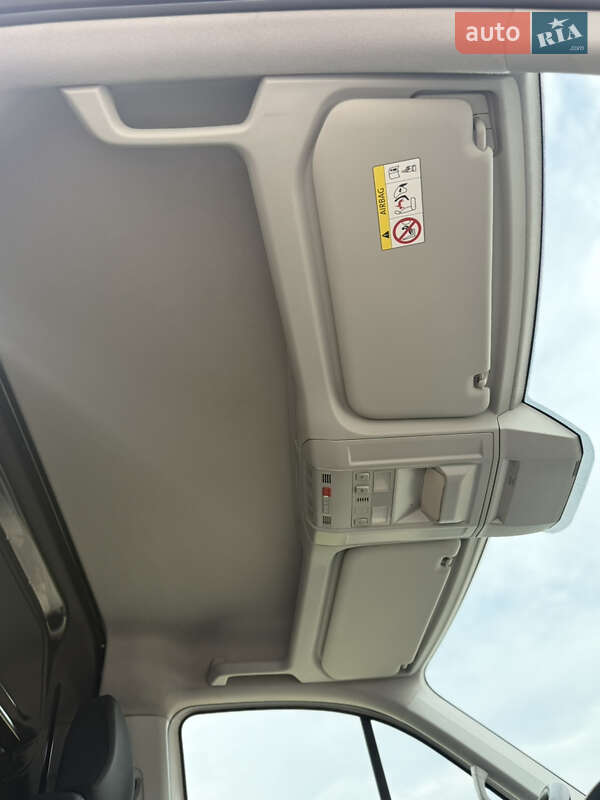 Грузовой фургон Volkswagen Crafter 2021 в Киеве
