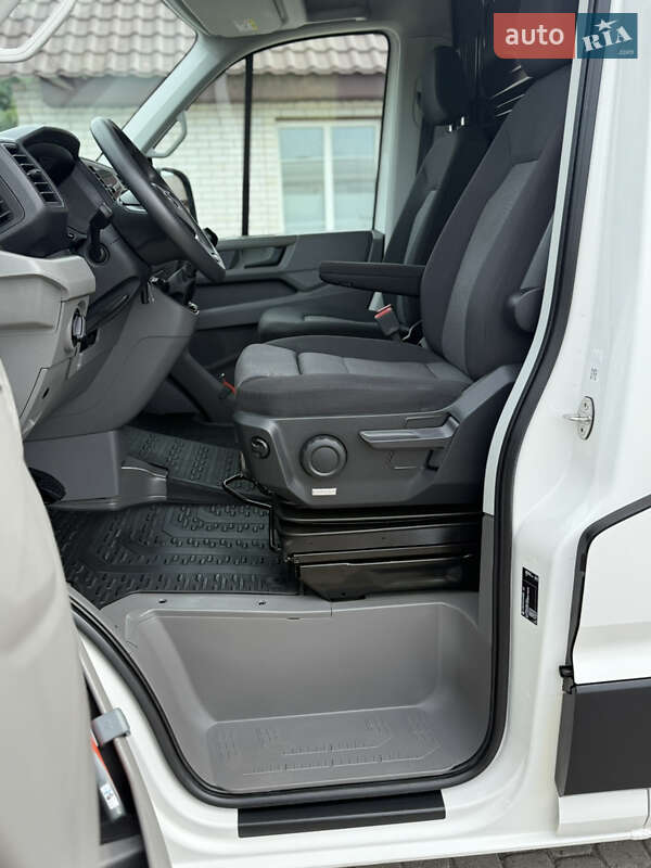 Грузовой фургон Volkswagen Crafter 2021 в Киеве