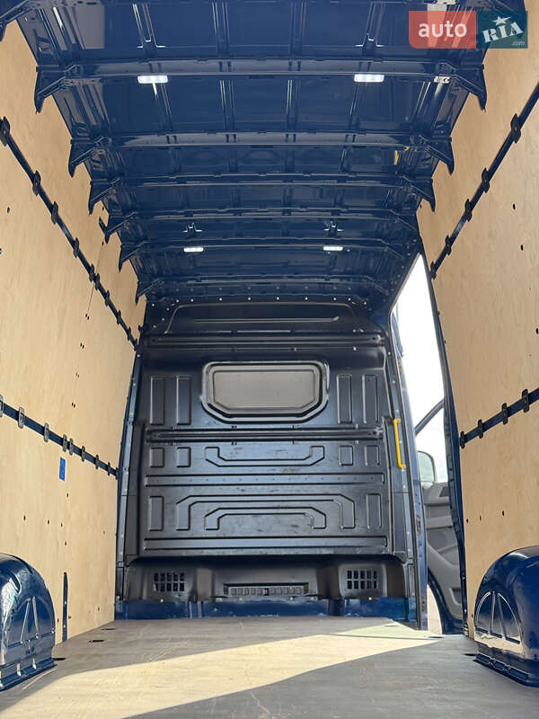 Вантажний фургон Volkswagen Crafter 2019 в Рівному