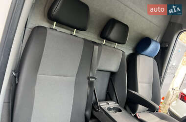 Грузовой фургон Volkswagen Crafter 2016 в 