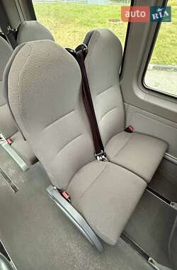 Туристичний / Міжміський автобус Volkswagen Crafter 2012 в 