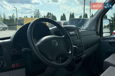 Туристичний / Міжміський автобус Volkswagen Crafter 2009 в 