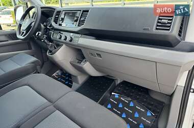 Грузопассажирский фургон Volkswagen Crafter 2021 в 