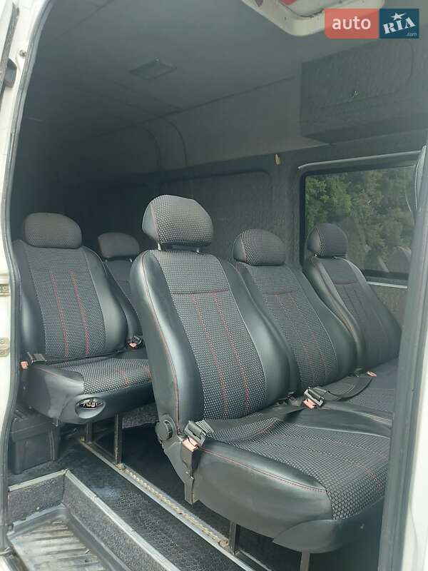 Грузопассажирский фургон Volkswagen Crafter 2007 в Львове