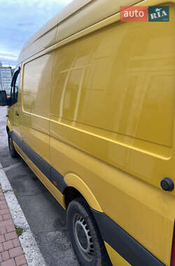 Вантажний фургон Volkswagen Crafter 2012 в 