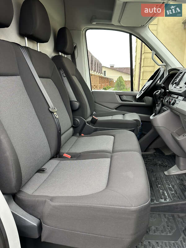 Грузопассажирский фургон Volkswagen Crafter 2017 в Почаеве