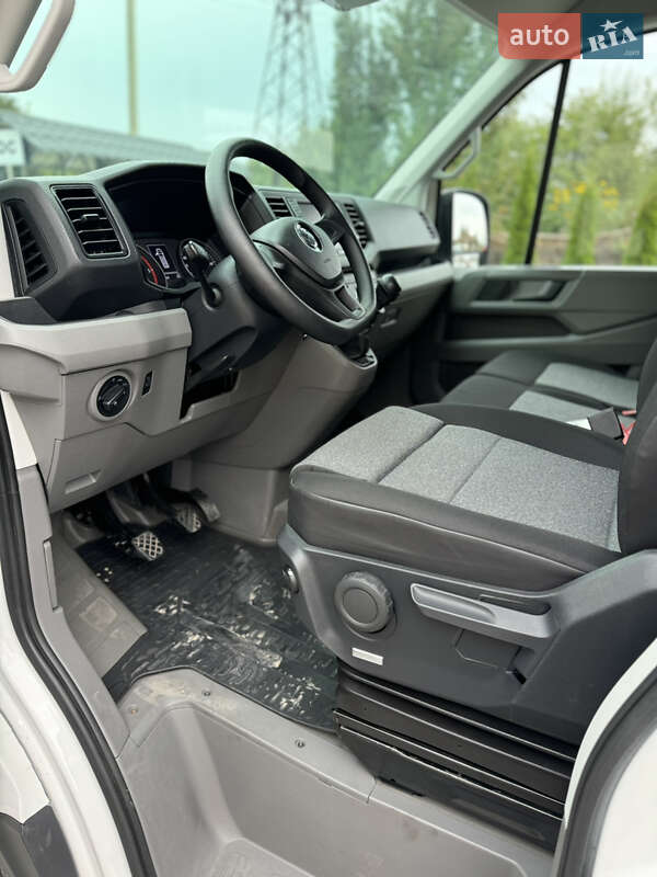 Грузовой фургон Volkswagen Crafter 2019 в Почаеве