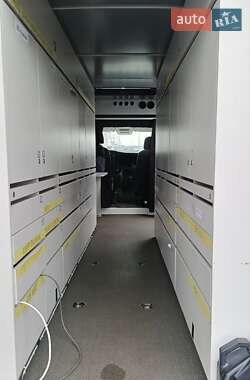 Грузовой фургон Volkswagen Crafter 2018 в 
