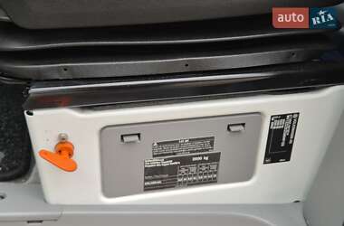 Грузовой фургон Volkswagen Crafter 2016 в 