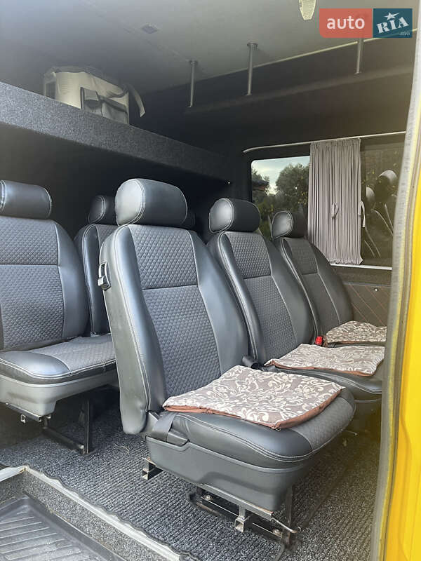 Микроавтобус Volkswagen Crafter 2008 в Ивано-Франковске